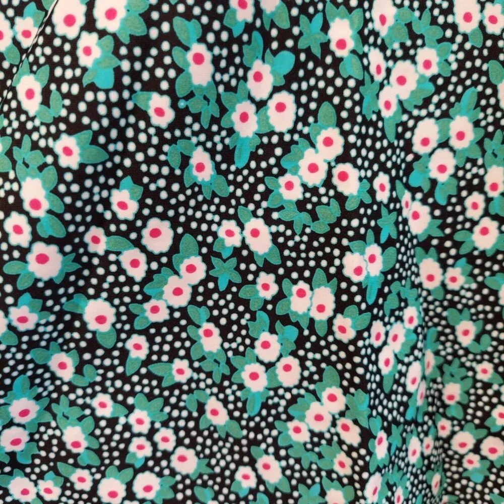 Croft & Barrow Tankini Top Womens 8 floral Green black adjust straps ditsy flora